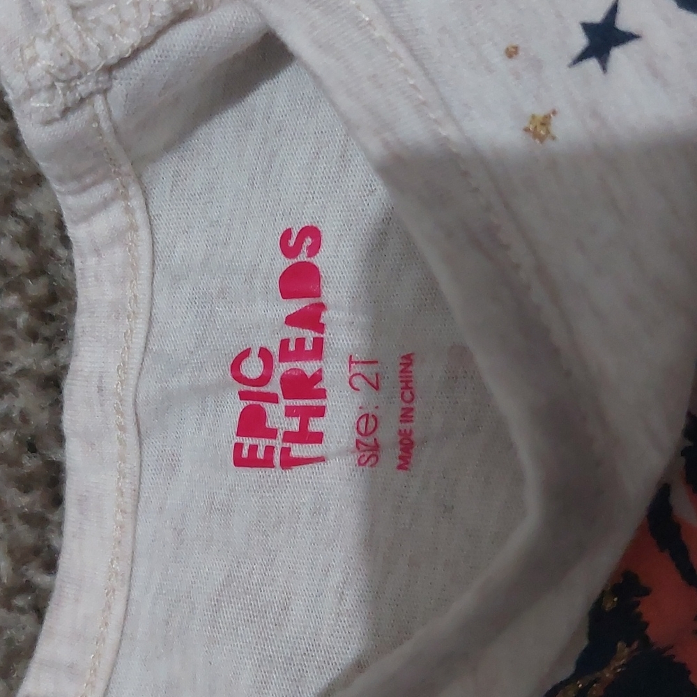 Tiger Epic Threads Outift - Picture 3 of 3